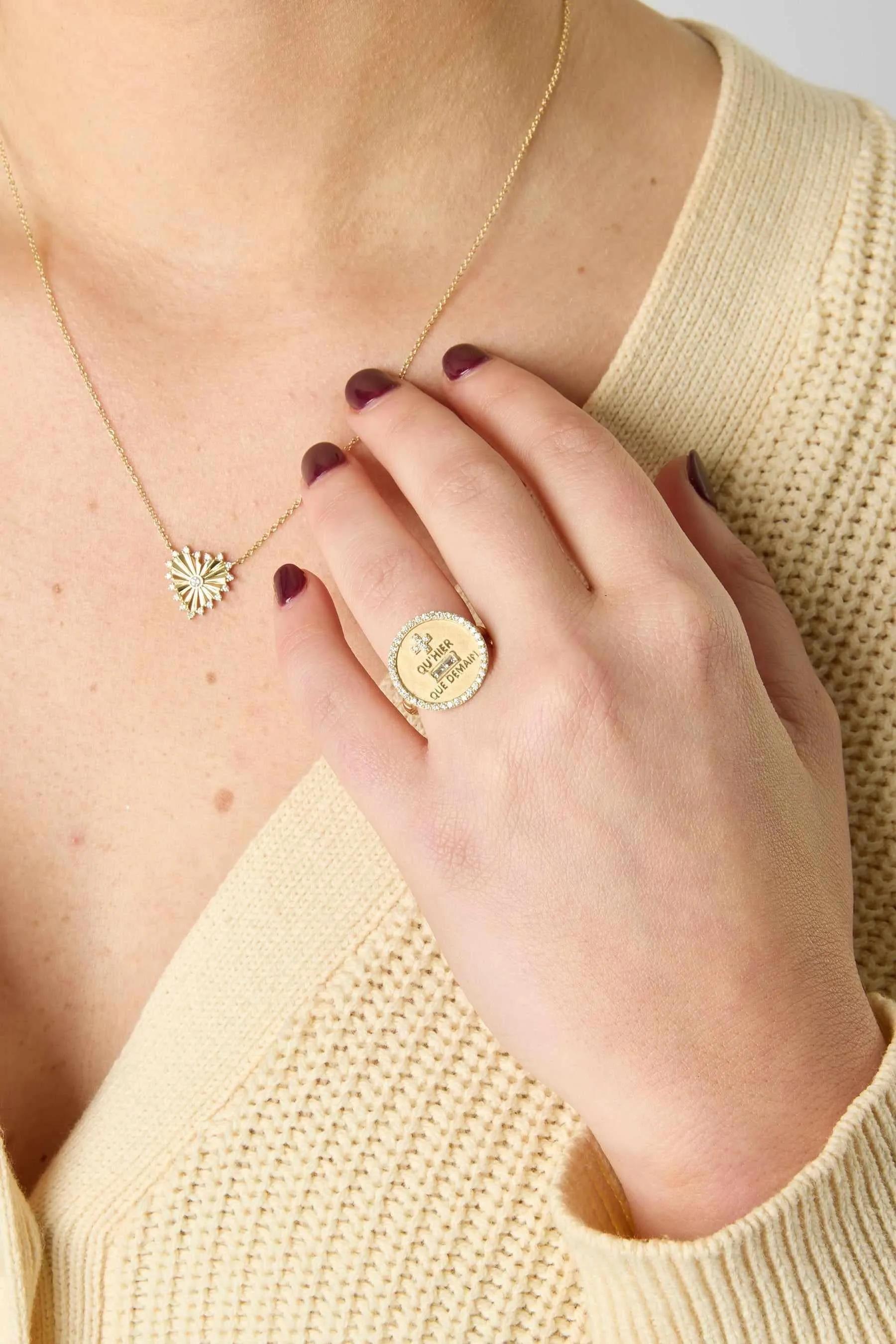 18KY Love Token Ring with Diamond Baguettes