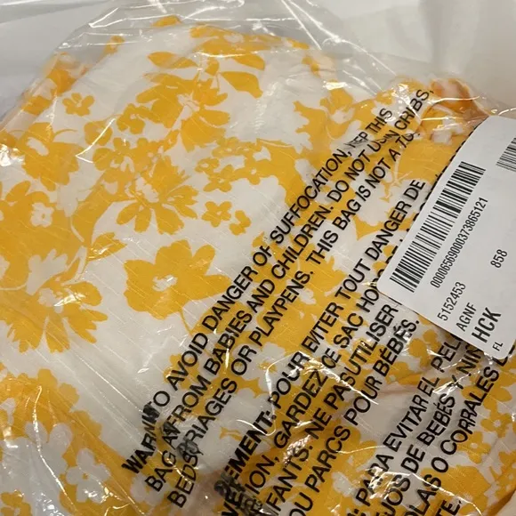 ALL IN FAVOR Sleeveless Smocked Sundress Medium