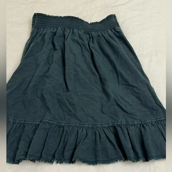 ANTHROPOLOGIE Pilcro Amora Ruffled Mini Skirt In Teal Blue Size XS Beach Coast