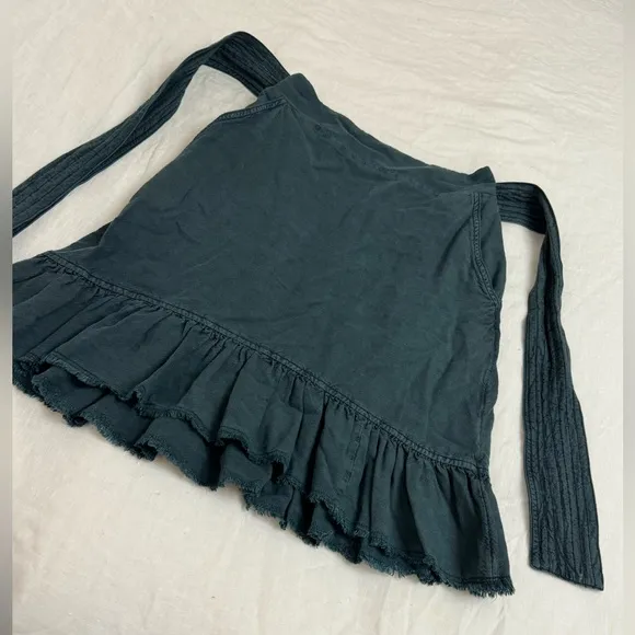 ANTHROPOLOGIE Pilcro Amora Ruffled Mini Skirt In Teal Blue Size XS Beach Coast