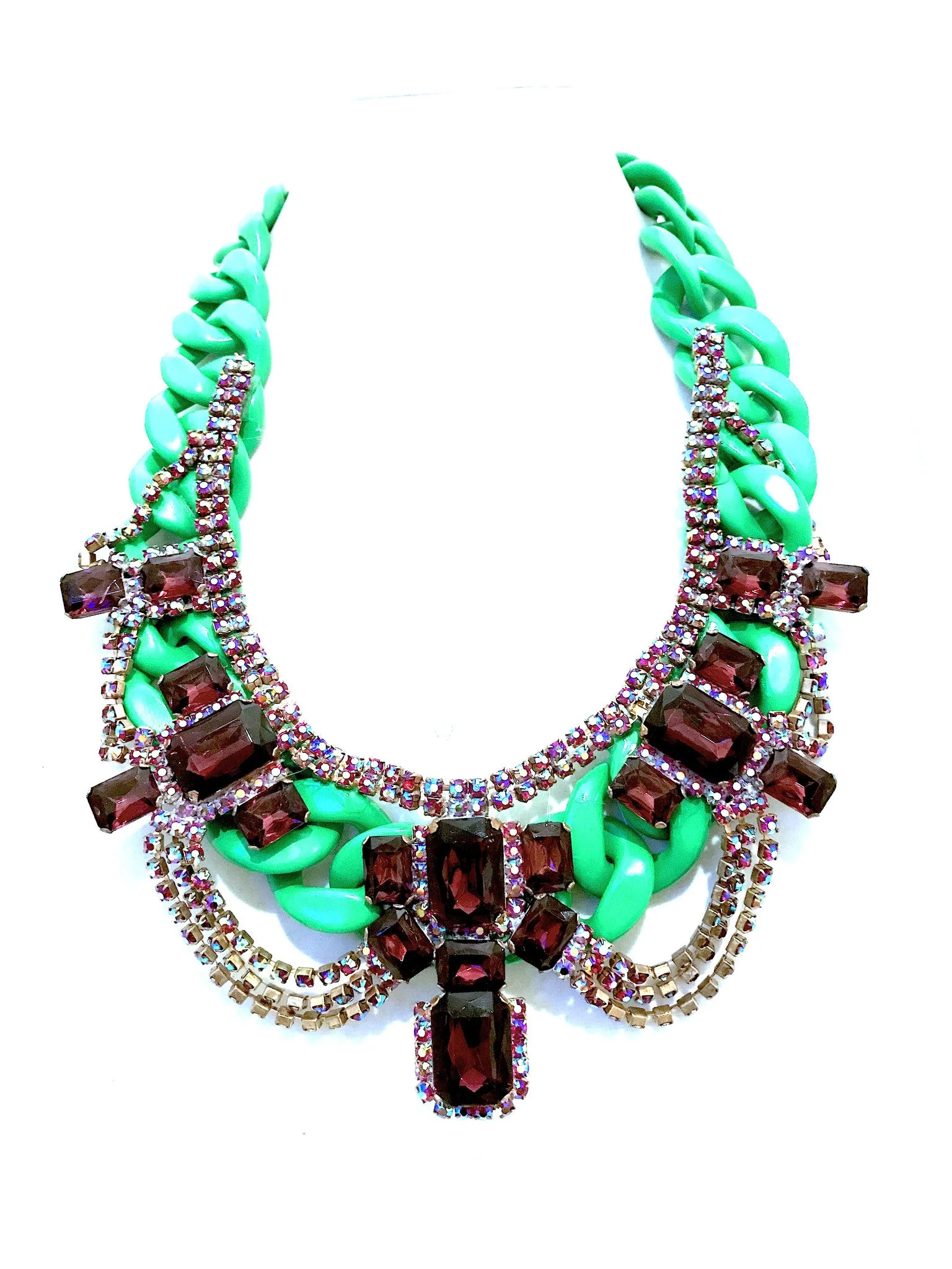 Apple Green Sugilite