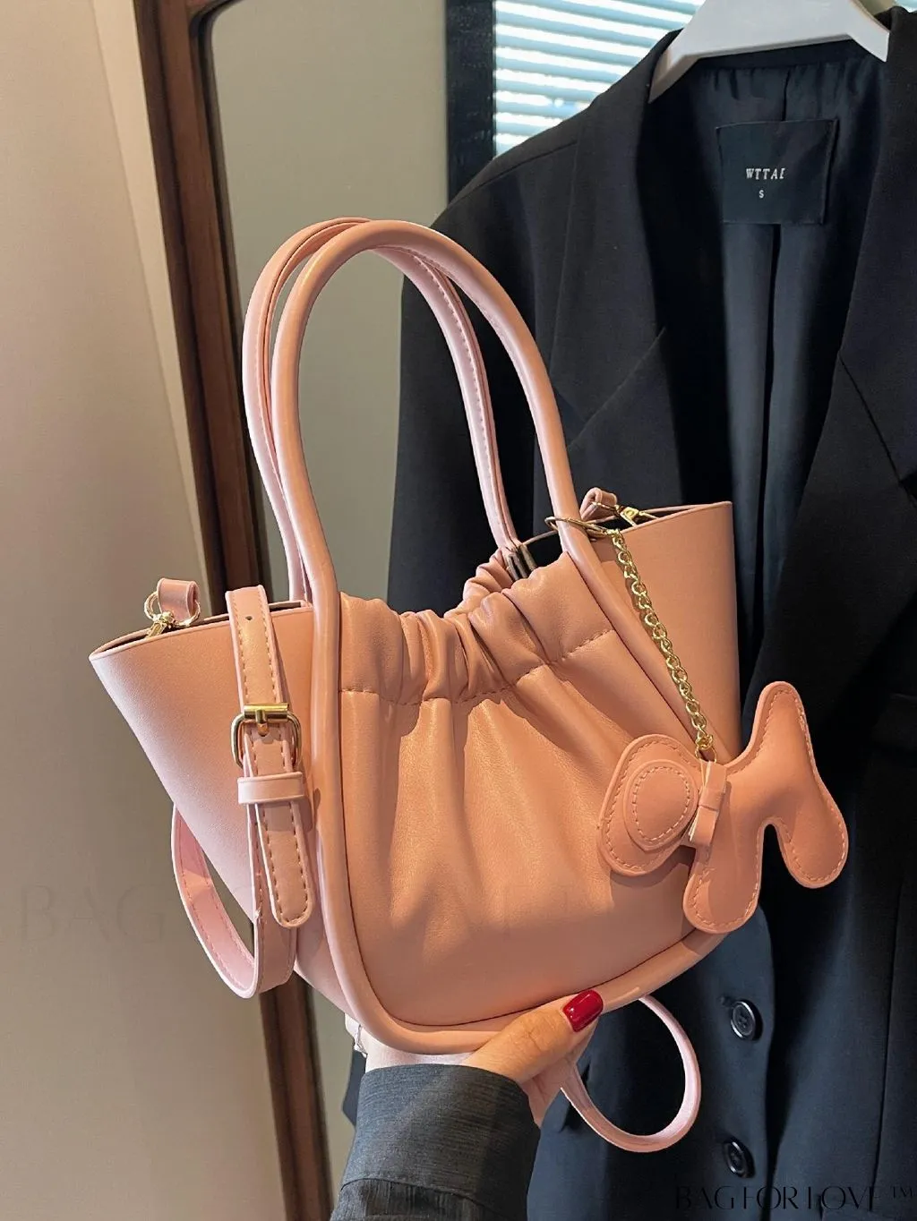 BagForLove - Stylish Pleated Handbag featuring Exquisite Pendant Design