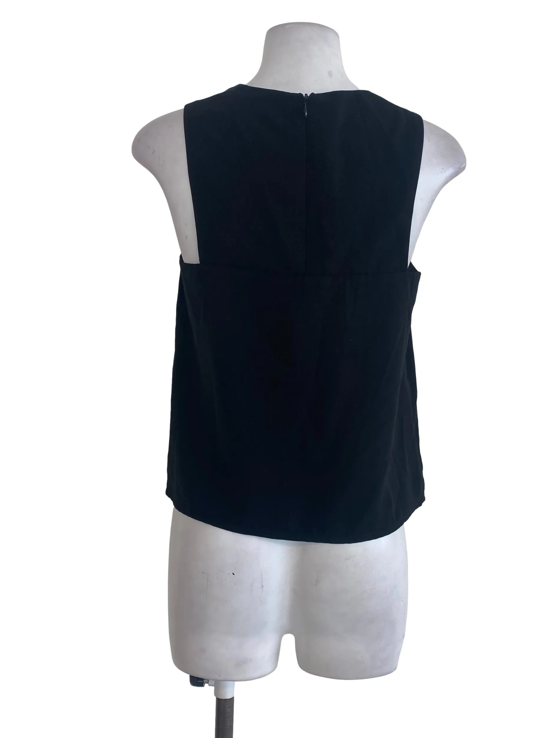Black Plain Sleeveless Top