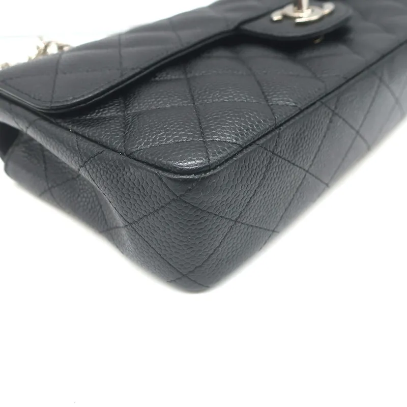 Chanel 00V Bijoux Chain East West Flap Bag Black Quilted Caviar Leather