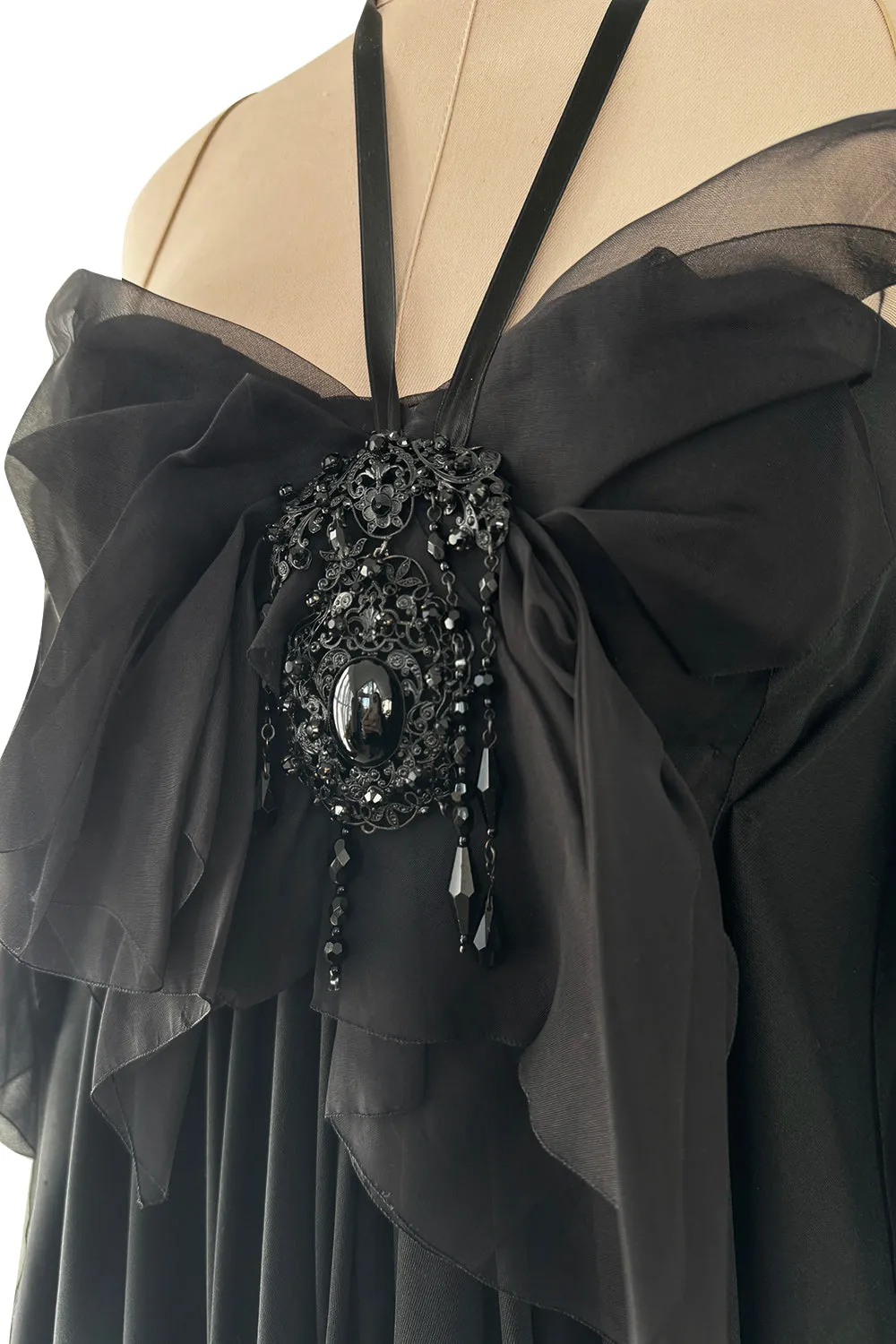 Christian Lacroix Fall 2006 Haute Couture - 14.5" W