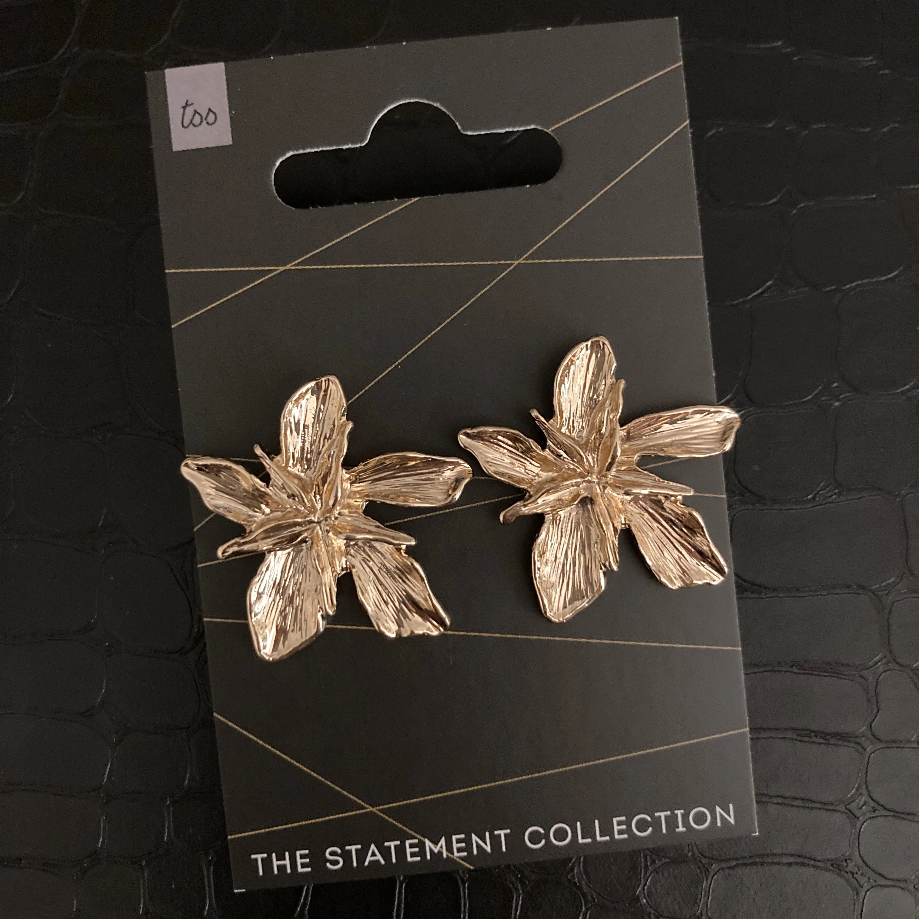 Coacabana Flower Earring