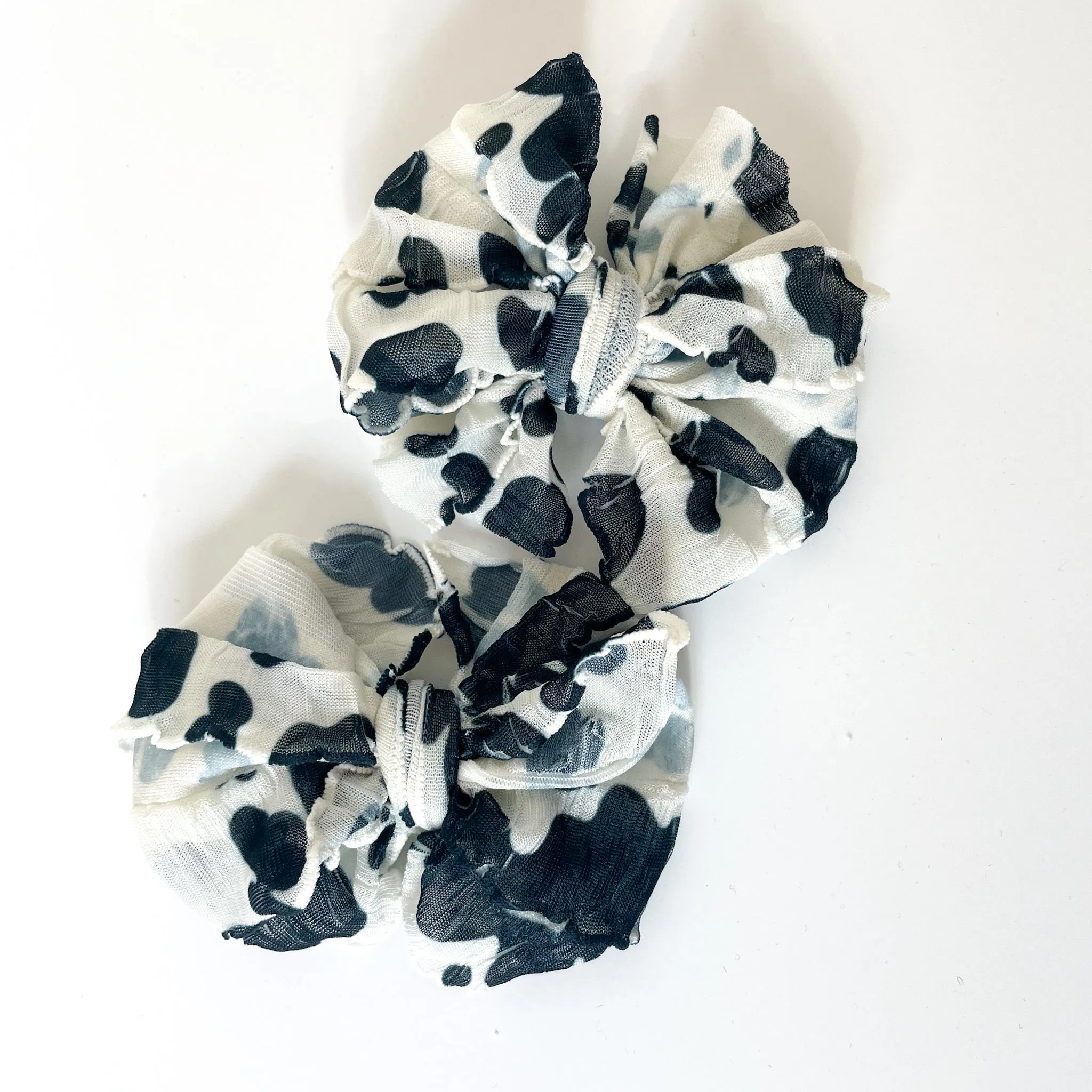 Cow Ruffle Clip