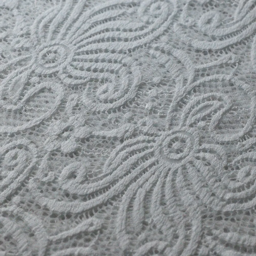 Cyclone Stretch Lace
