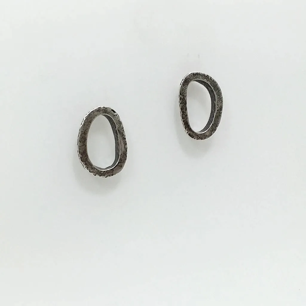 Elevation Open Studs