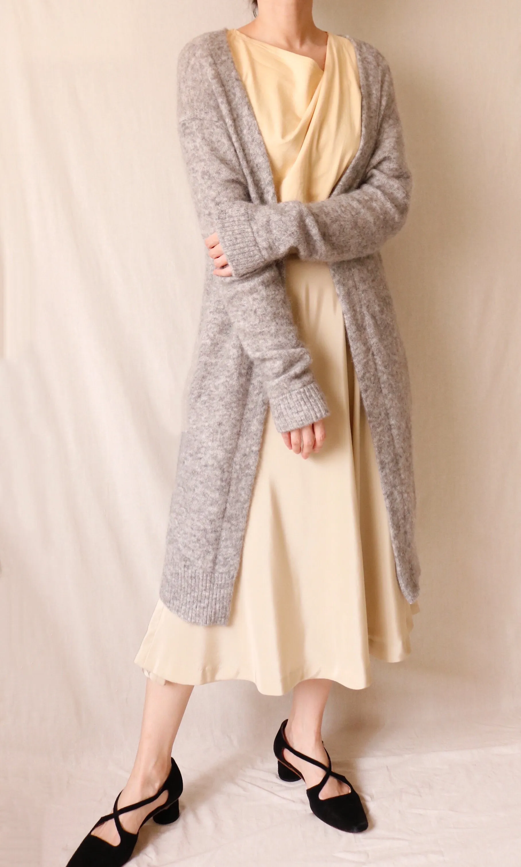 Eniya cardigan { charcoal & mid-grey }