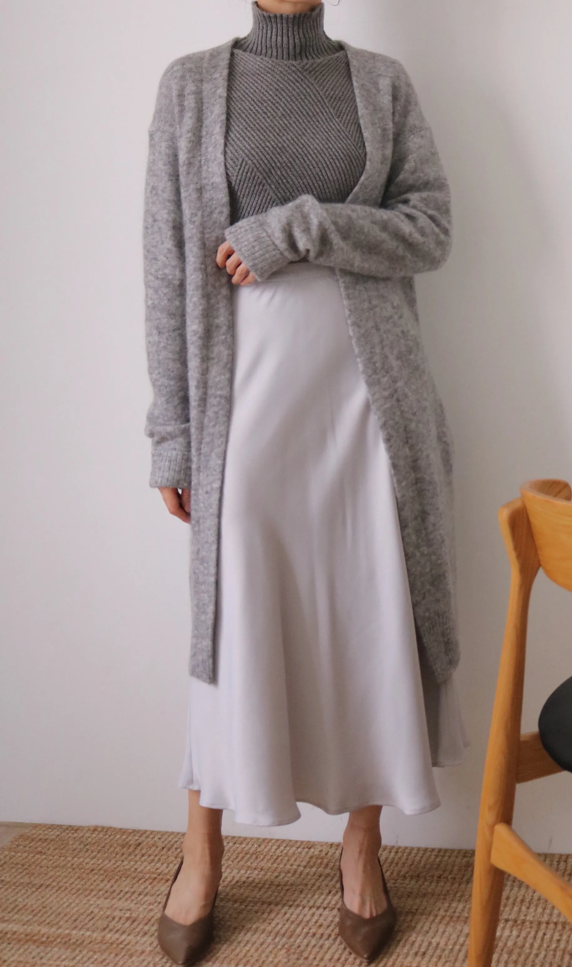 Eniya cardigan { charcoal & mid-grey }