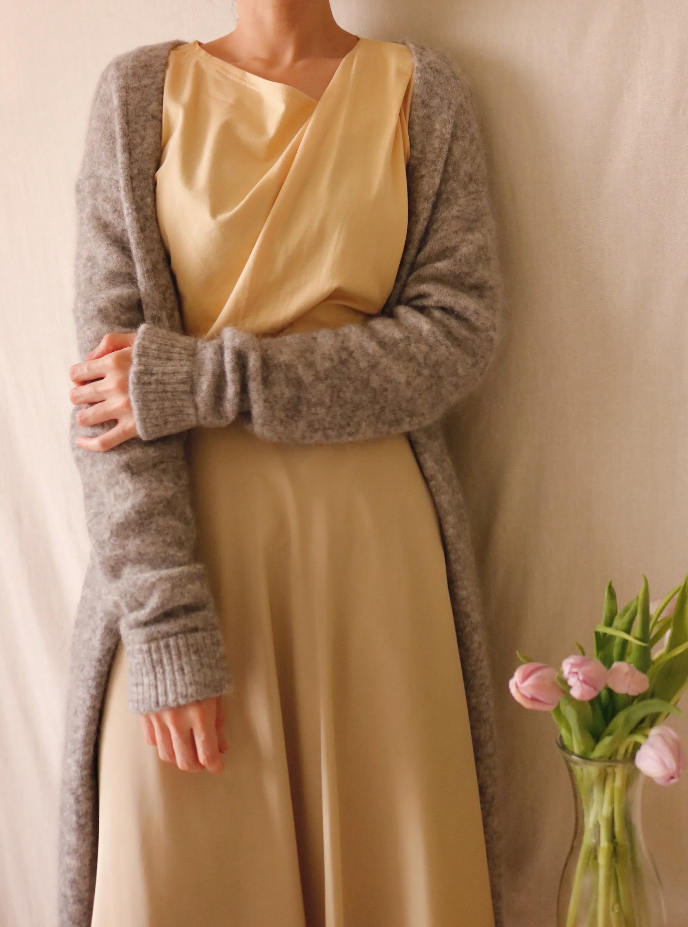 Eniya cardigan { charcoal & mid-grey }
