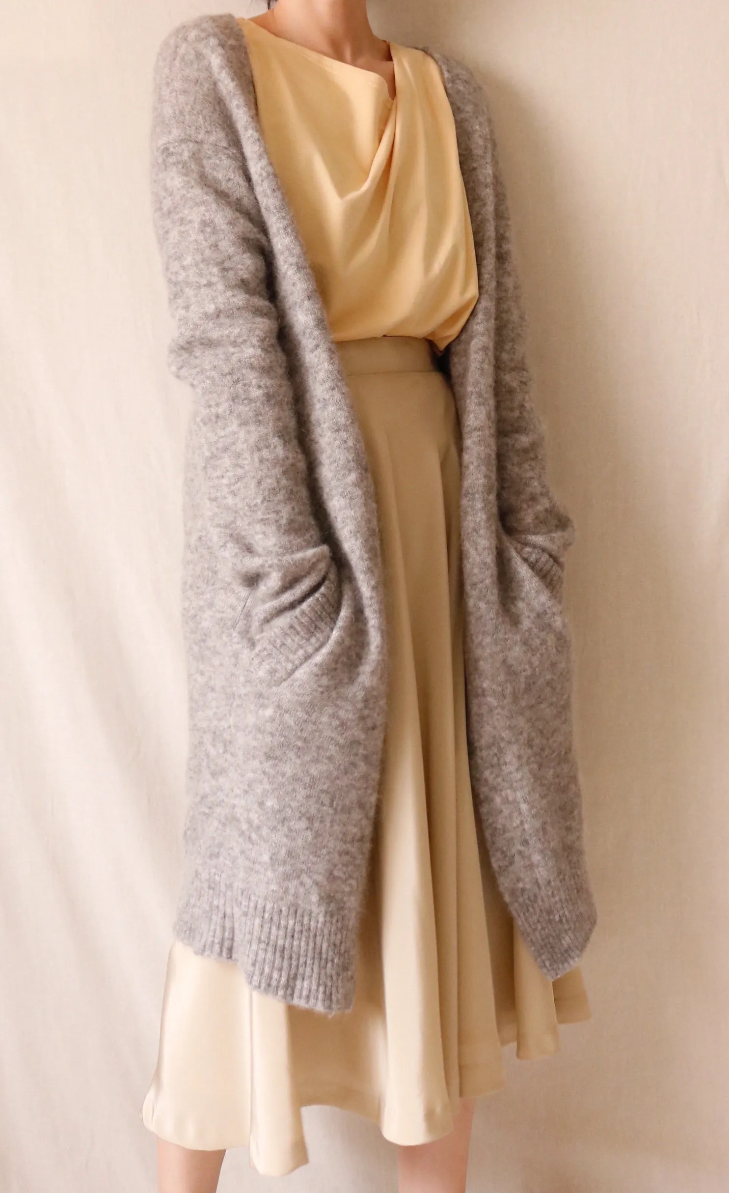 Eniya cardigan { charcoal & mid-grey }