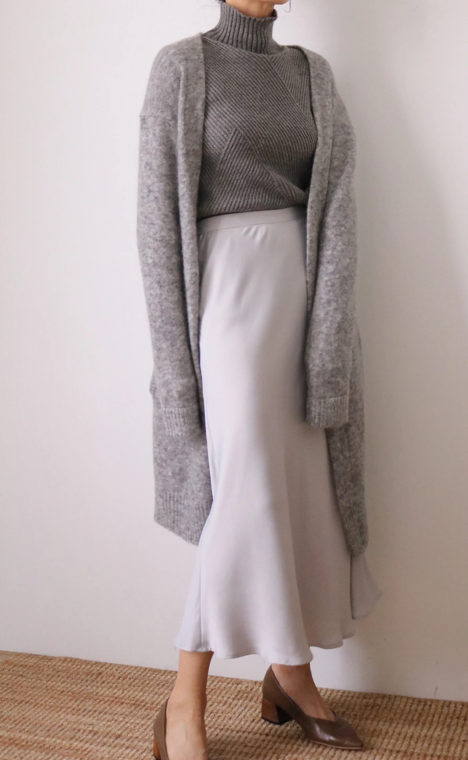 Eniya cardigan { charcoal & mid-grey }