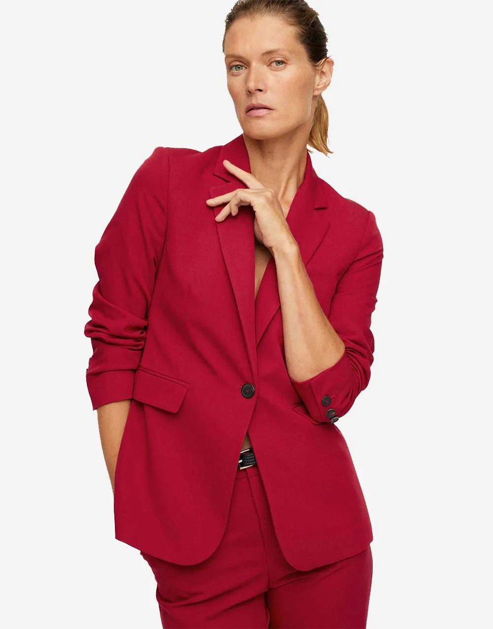 Gathered-sleeve jacket