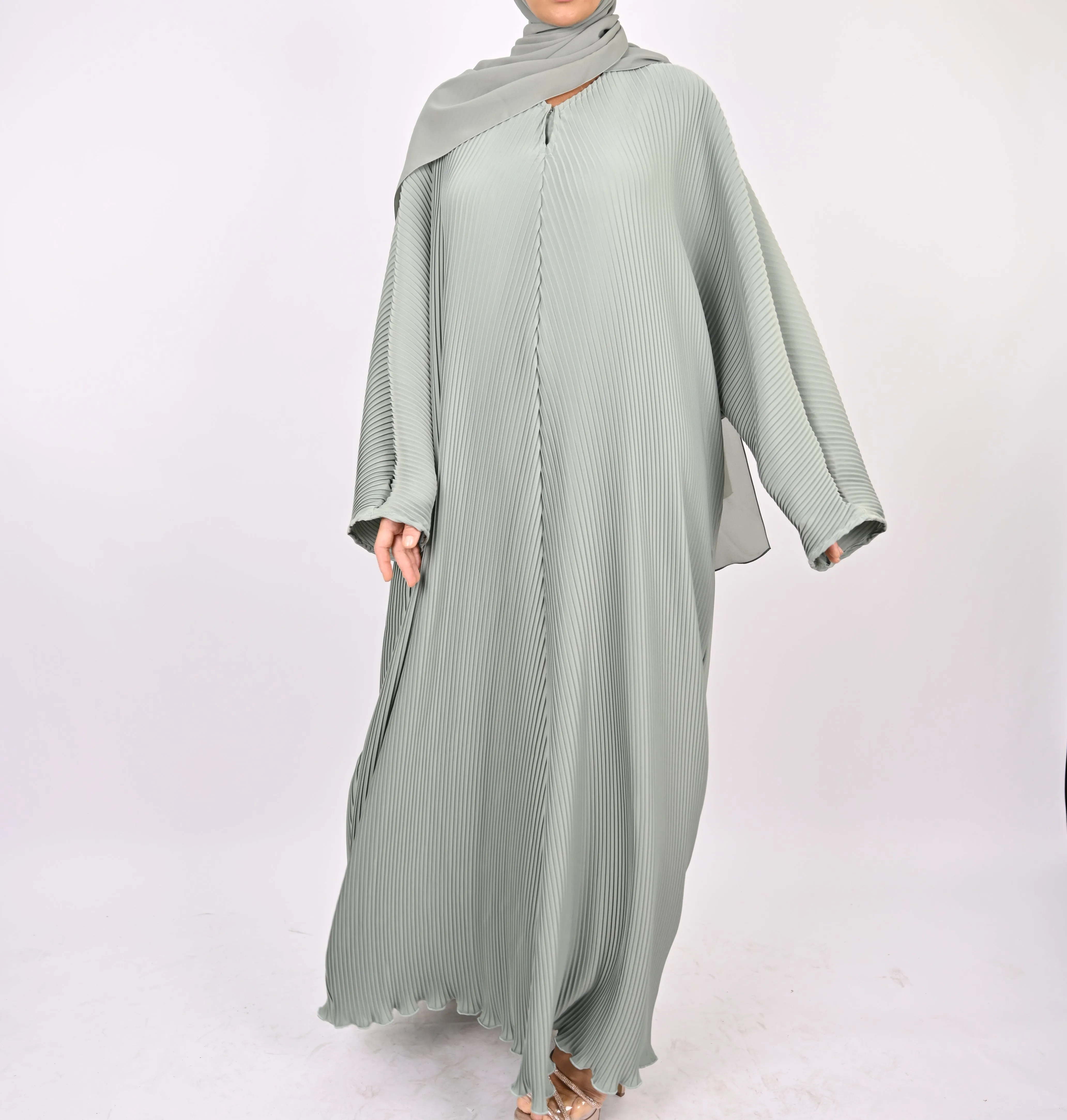 Mint - Pleated Batwing Abaya