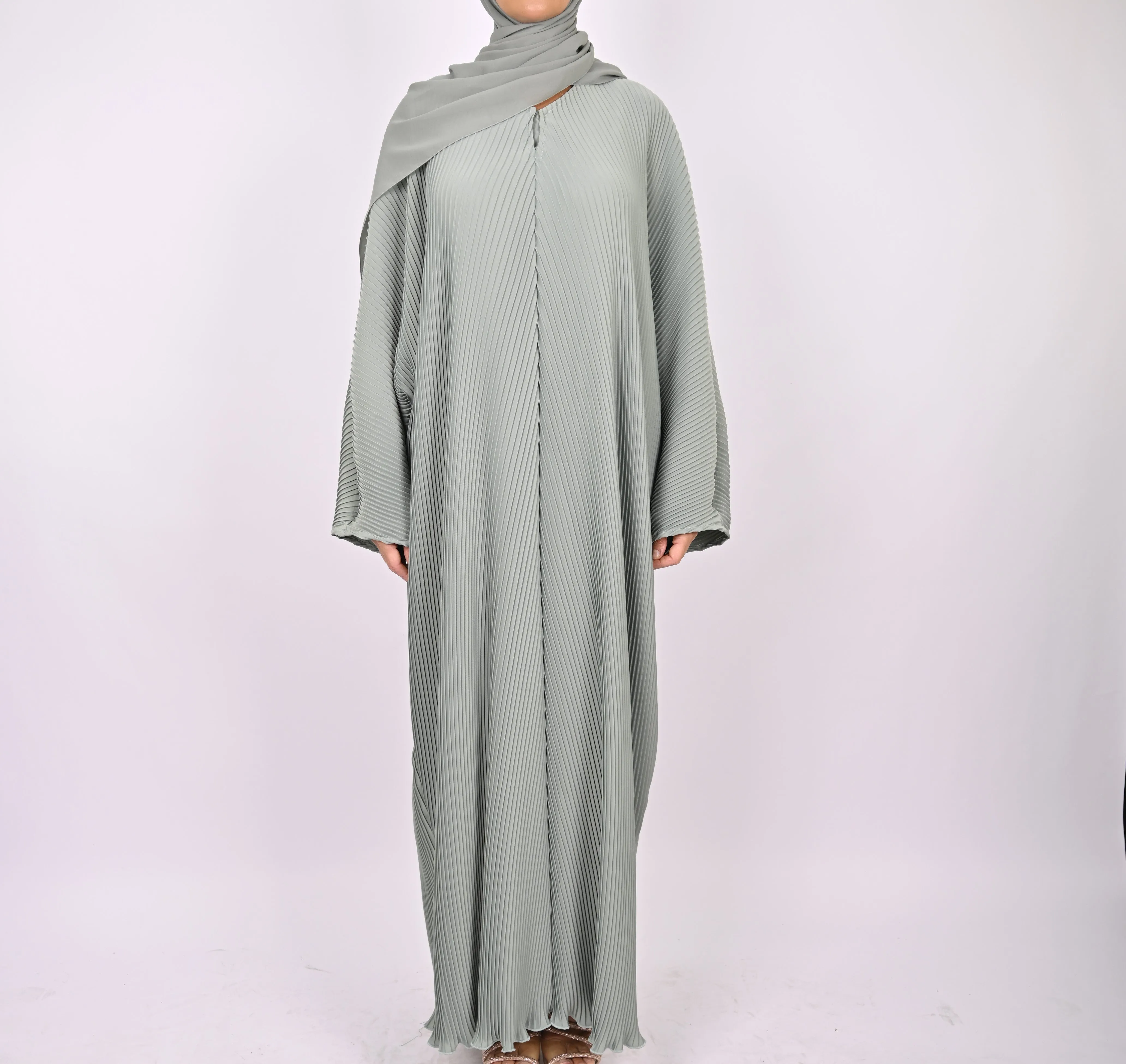 Mint - Pleated Batwing Abaya