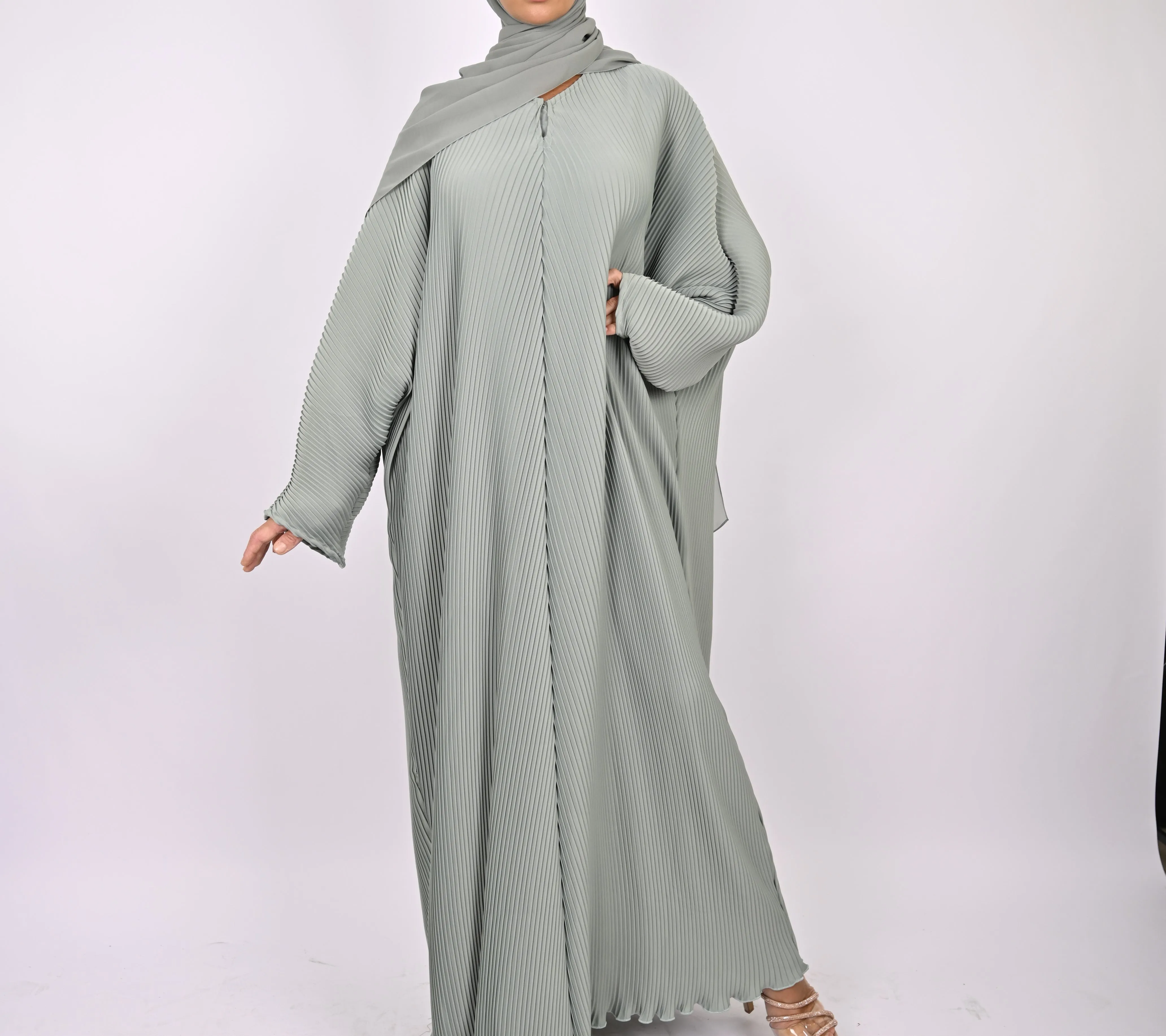 Mint - Pleated Batwing Abaya