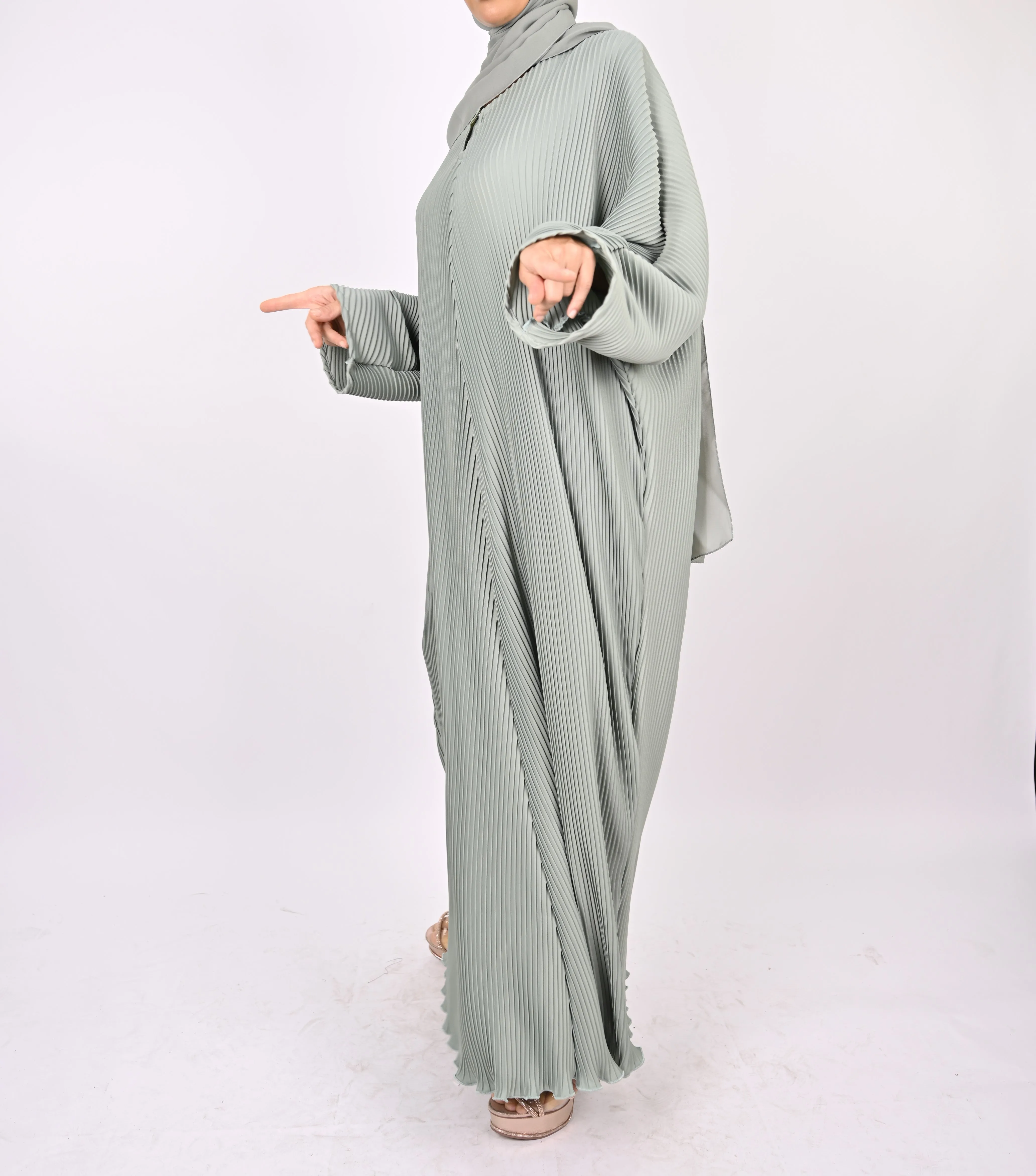 Mint - Pleated Batwing Abaya