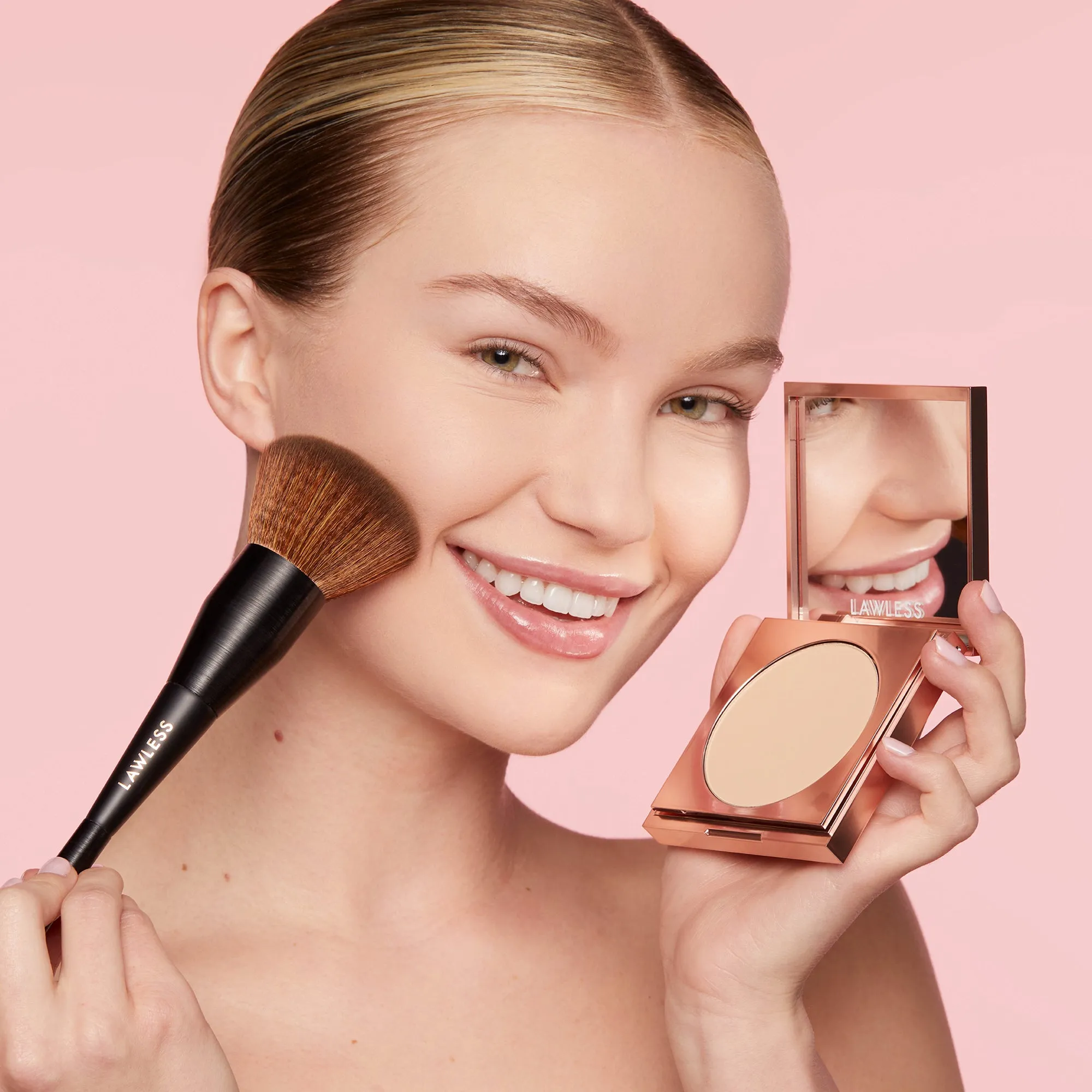 Multi-Use Powder Brush