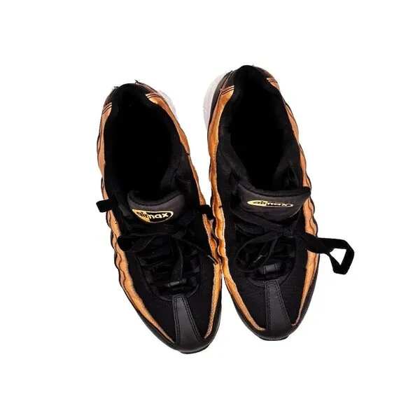 Nike Air Max 95 Black &amp; Gold 905348-032 YOUTH Size 6y