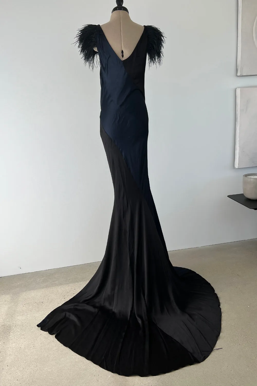 Nina Ricci Resort 2008 by Olivier Theyskens Bias Cut with Feather Detail