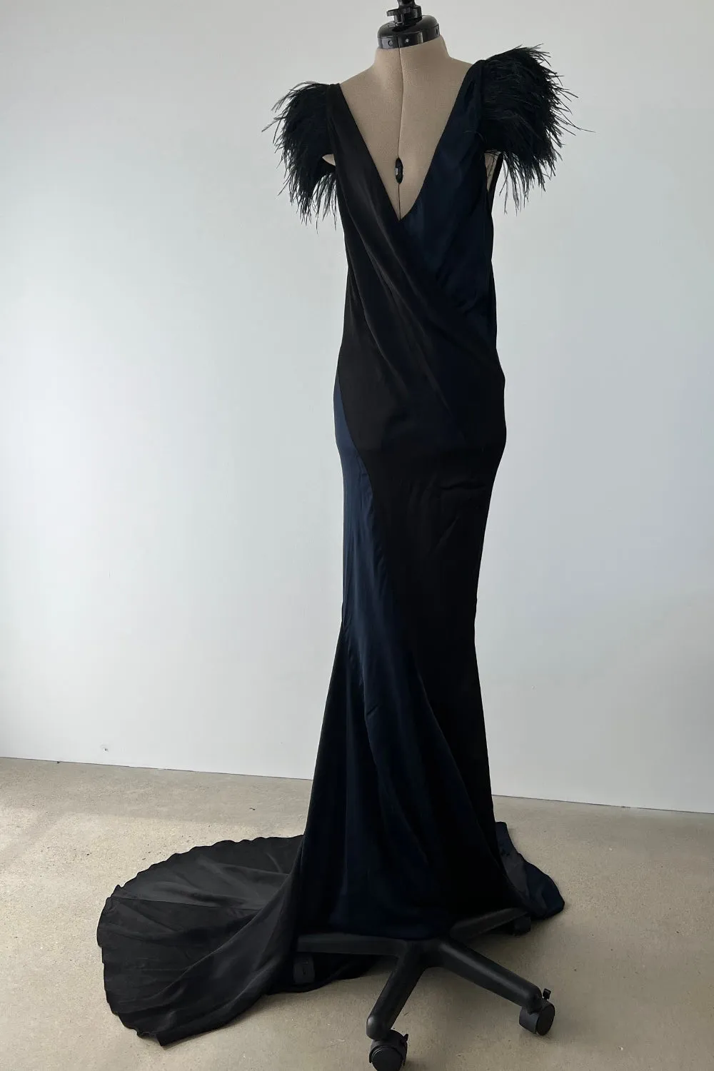 Nina Ricci Resort 2008 by Olivier Theyskens Bias Cut with Feather Detail