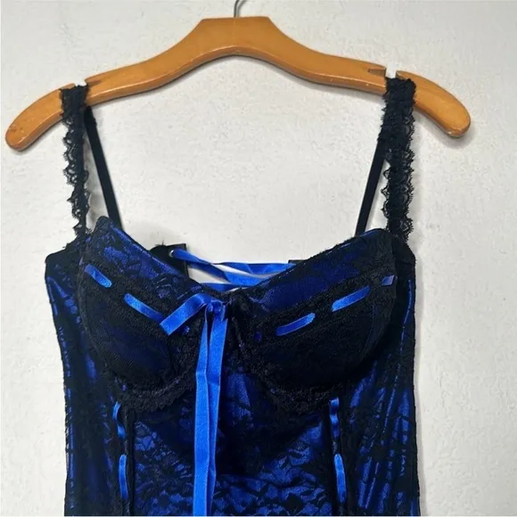 NWOT VTG Y2K Fredericks of Hollywood Lace Corset Bustier Blue Black Coquette LRG