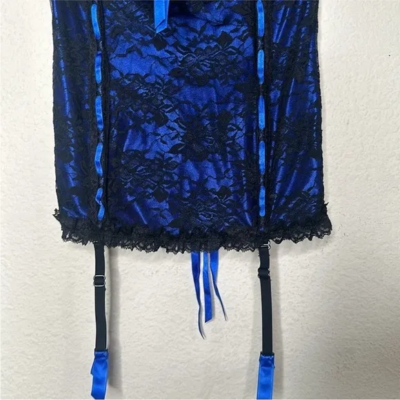 NWOT VTG Y2K Fredericks of Hollywood Lace Corset Bustier Blue Black Coquette LRG