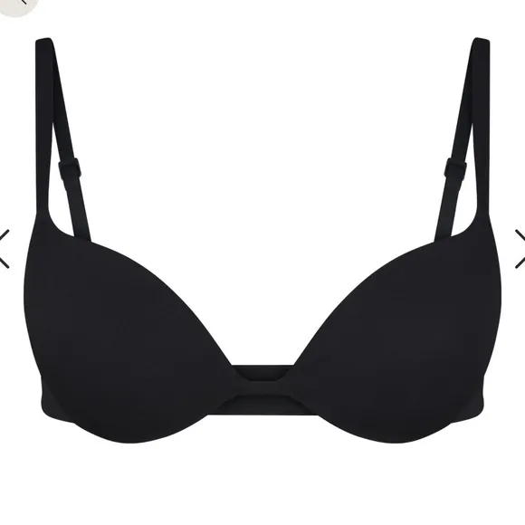 NWT SKIMS 36C custom fit plunge push up bra