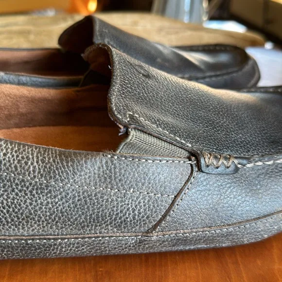 Olukai Akepa Driver Moc in brown leather with removable cushioned footbed. Sz 12