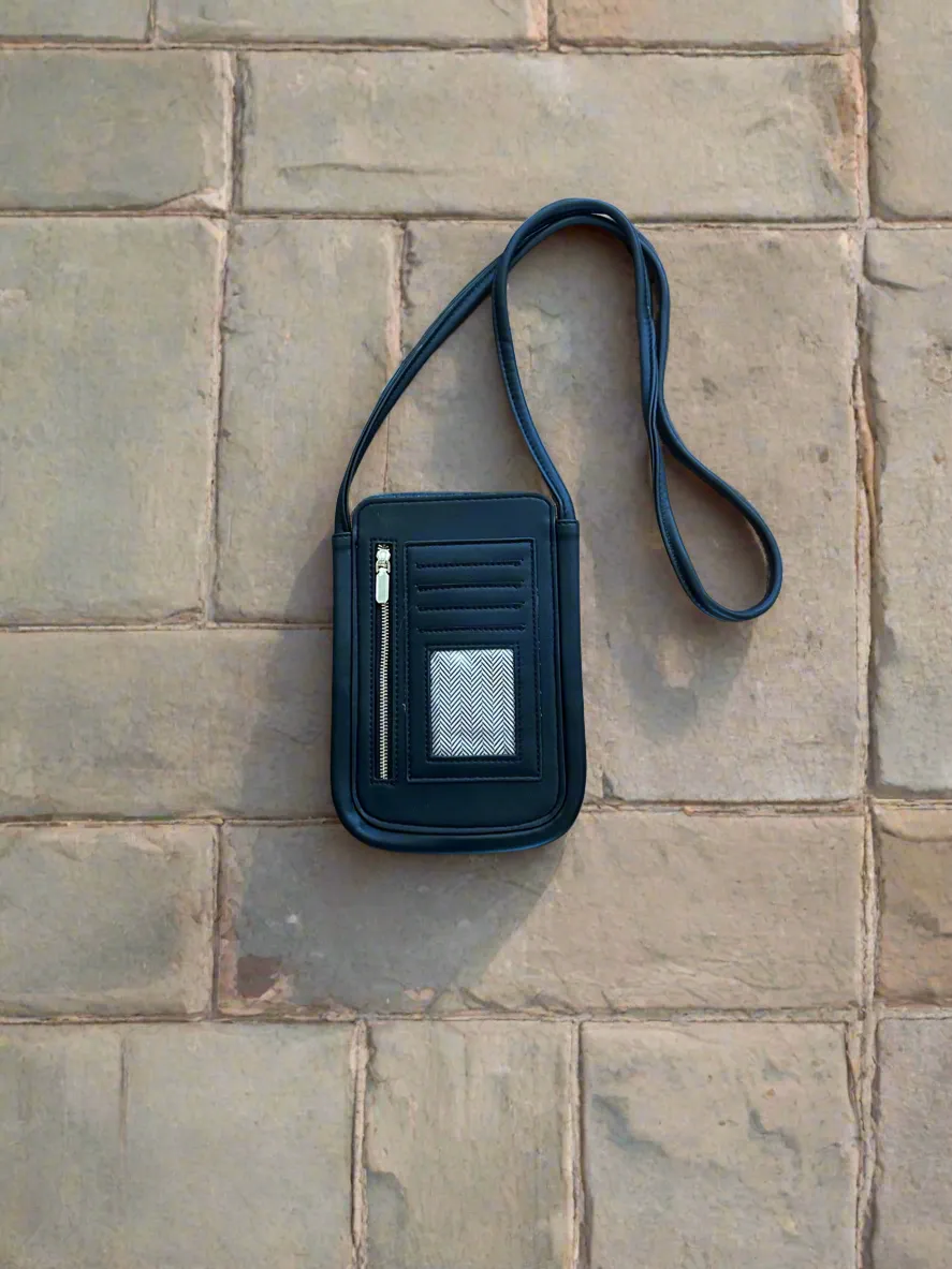 Parker Phone Crossbody Bag | Black