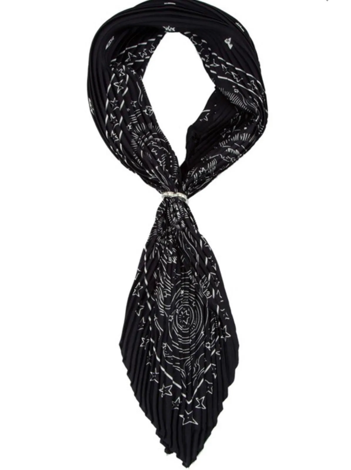 Pleated bandana scarf