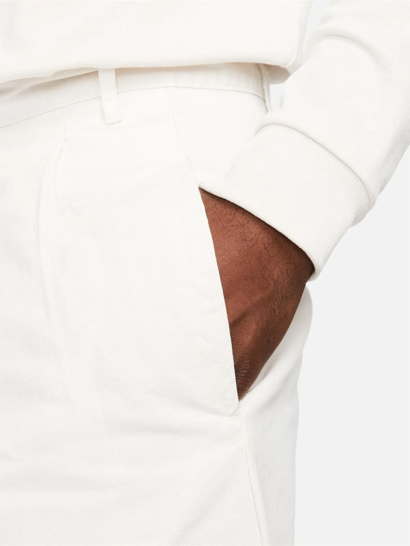 Pleated Chino Short - White
