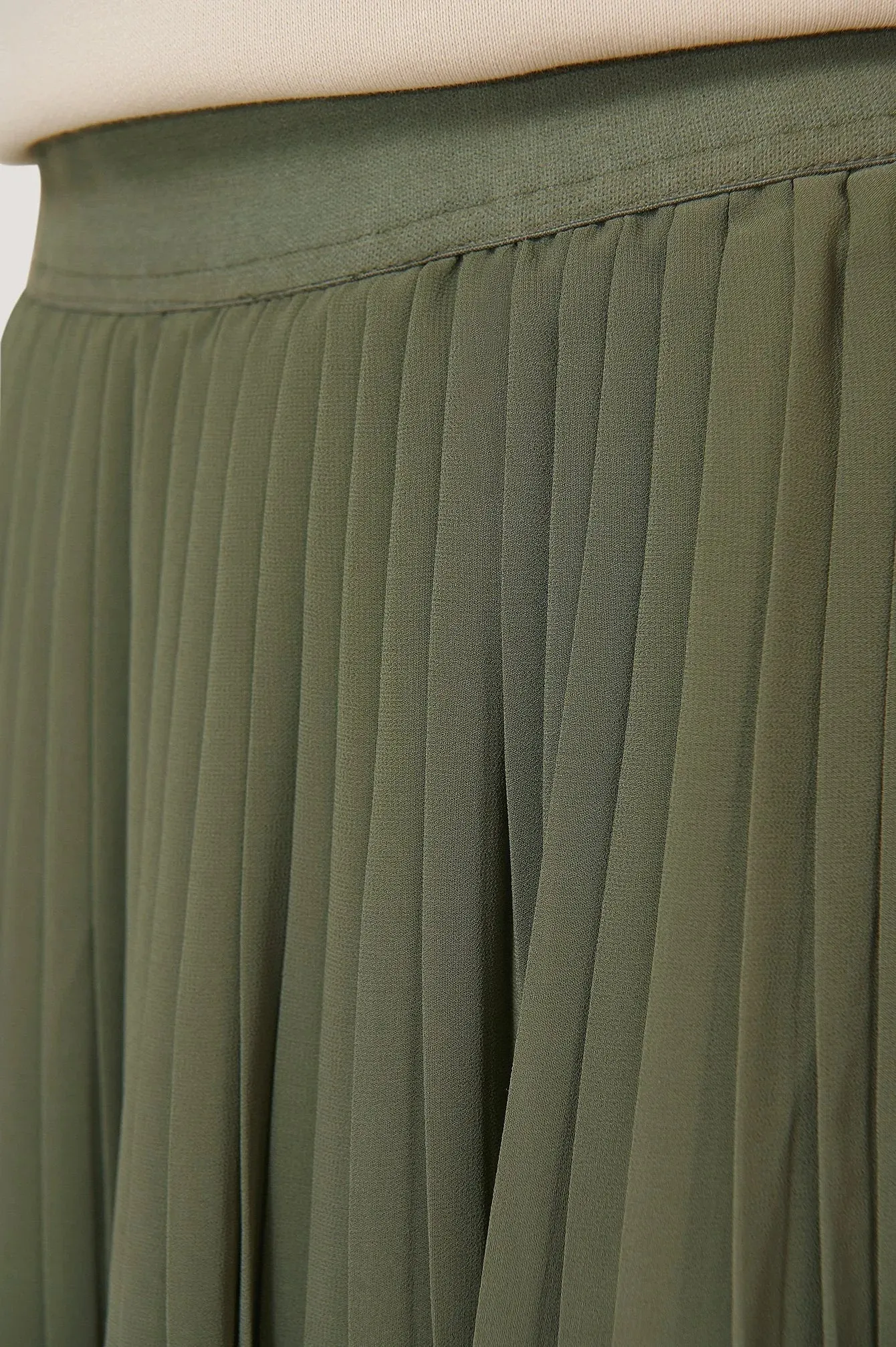 Pleated Midi Skirt
