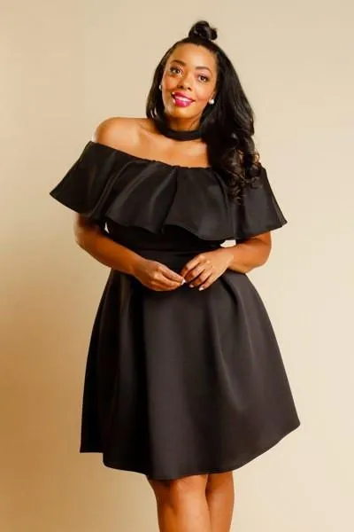 Plus Size Dashing Ruffled Choker Neckline Dress [SALE]
