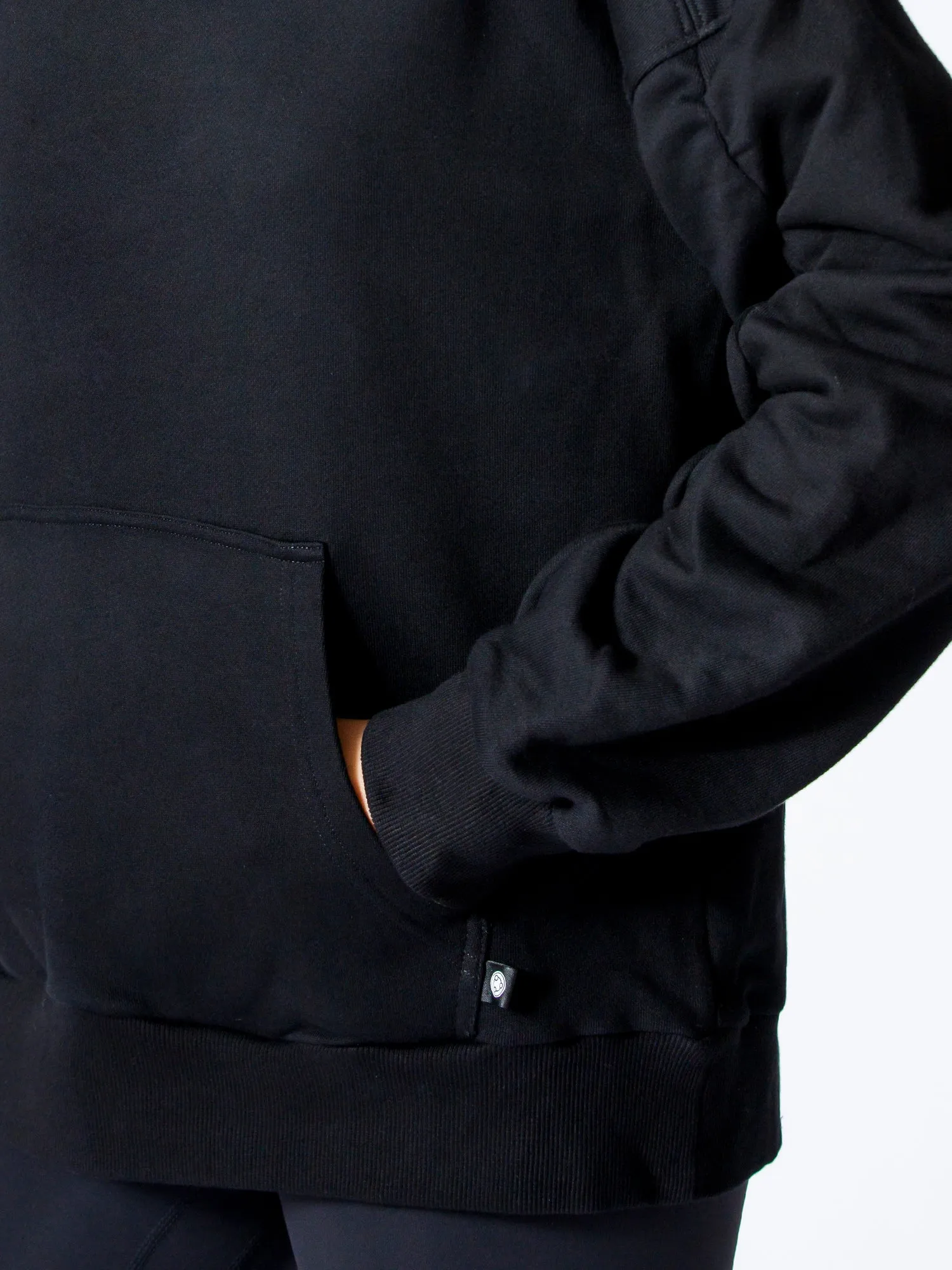 RUCHED RUNWAY HOODIE, BLACK