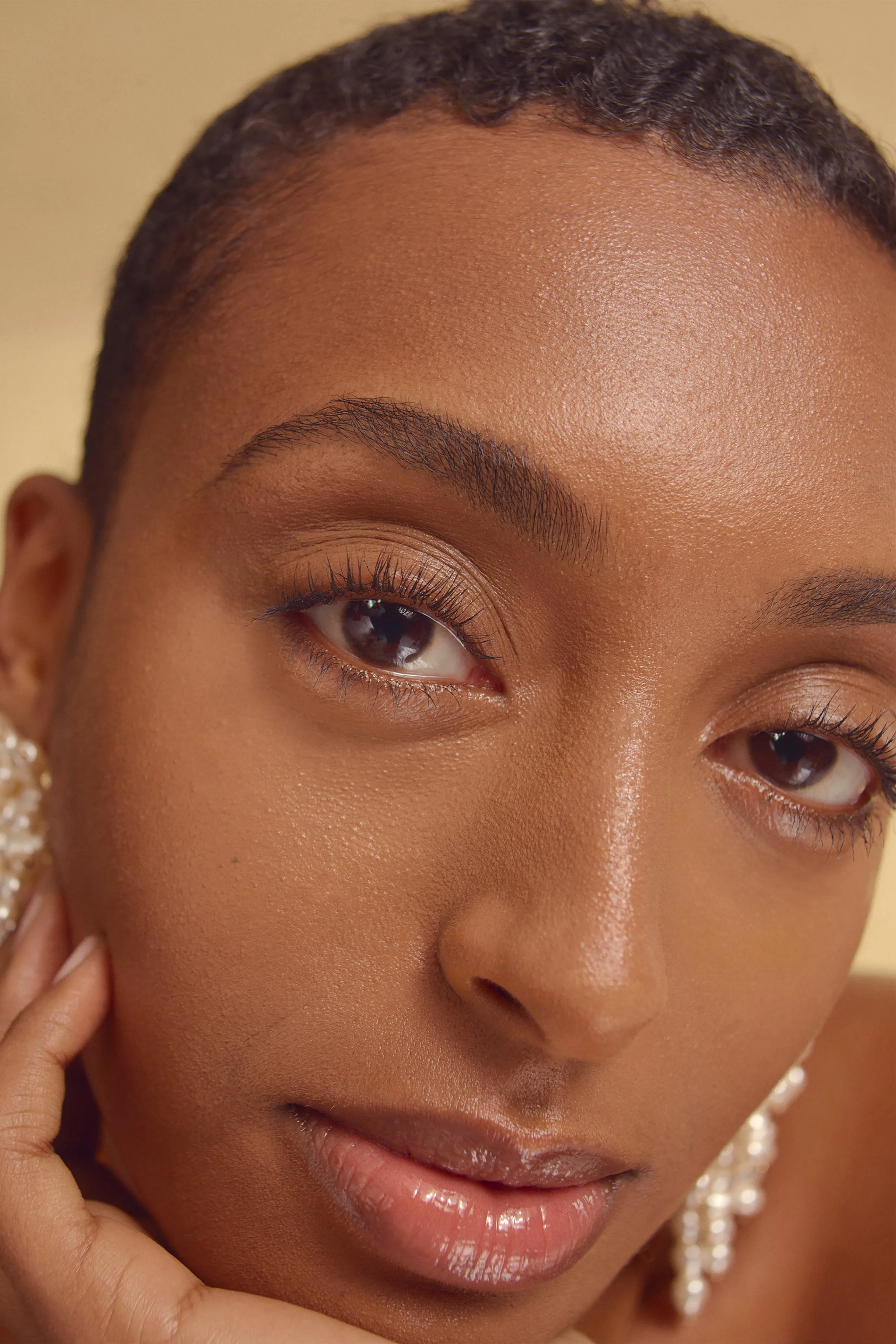 Skin-Enhancing Concealer