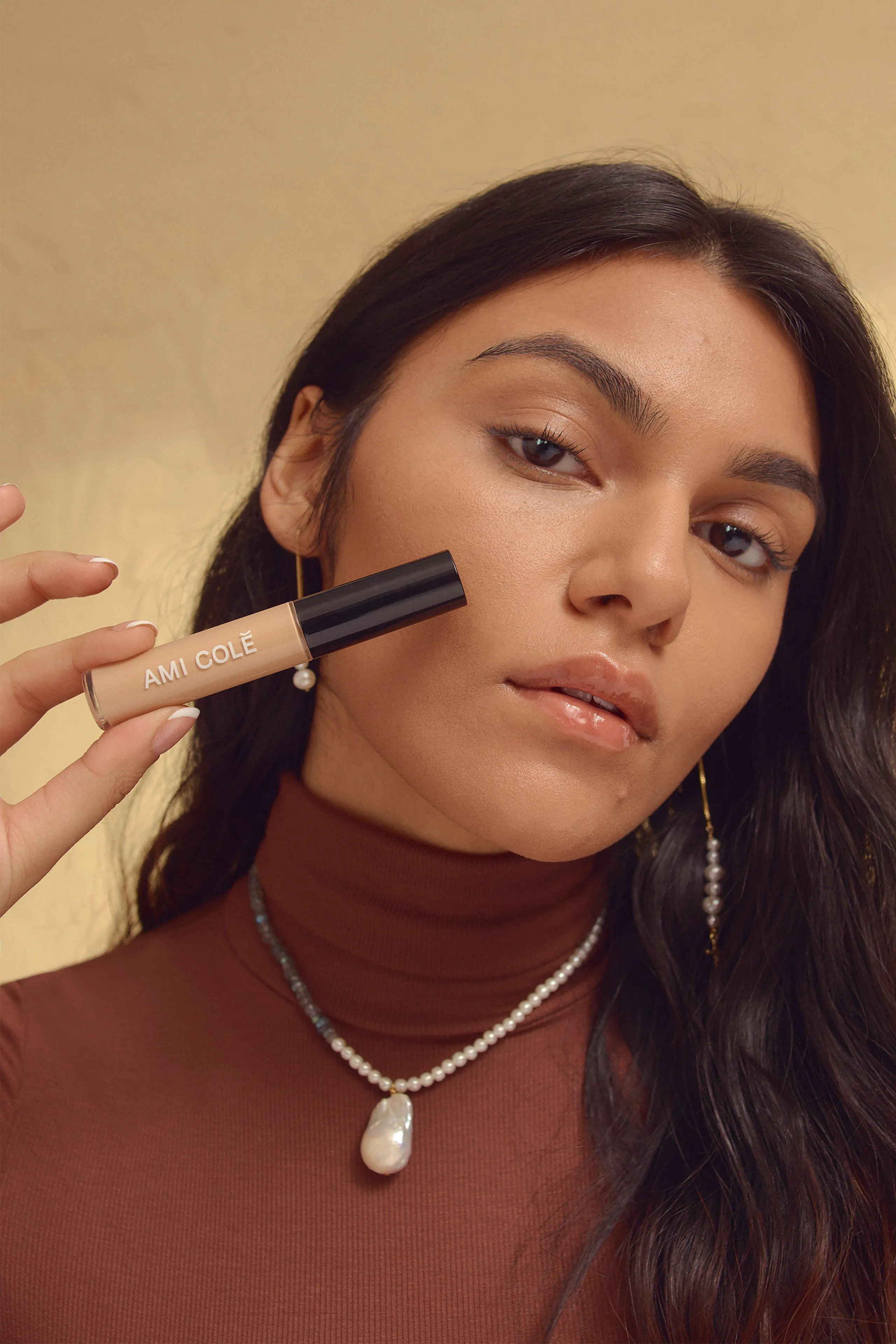 Skin-Enhancing Concealer