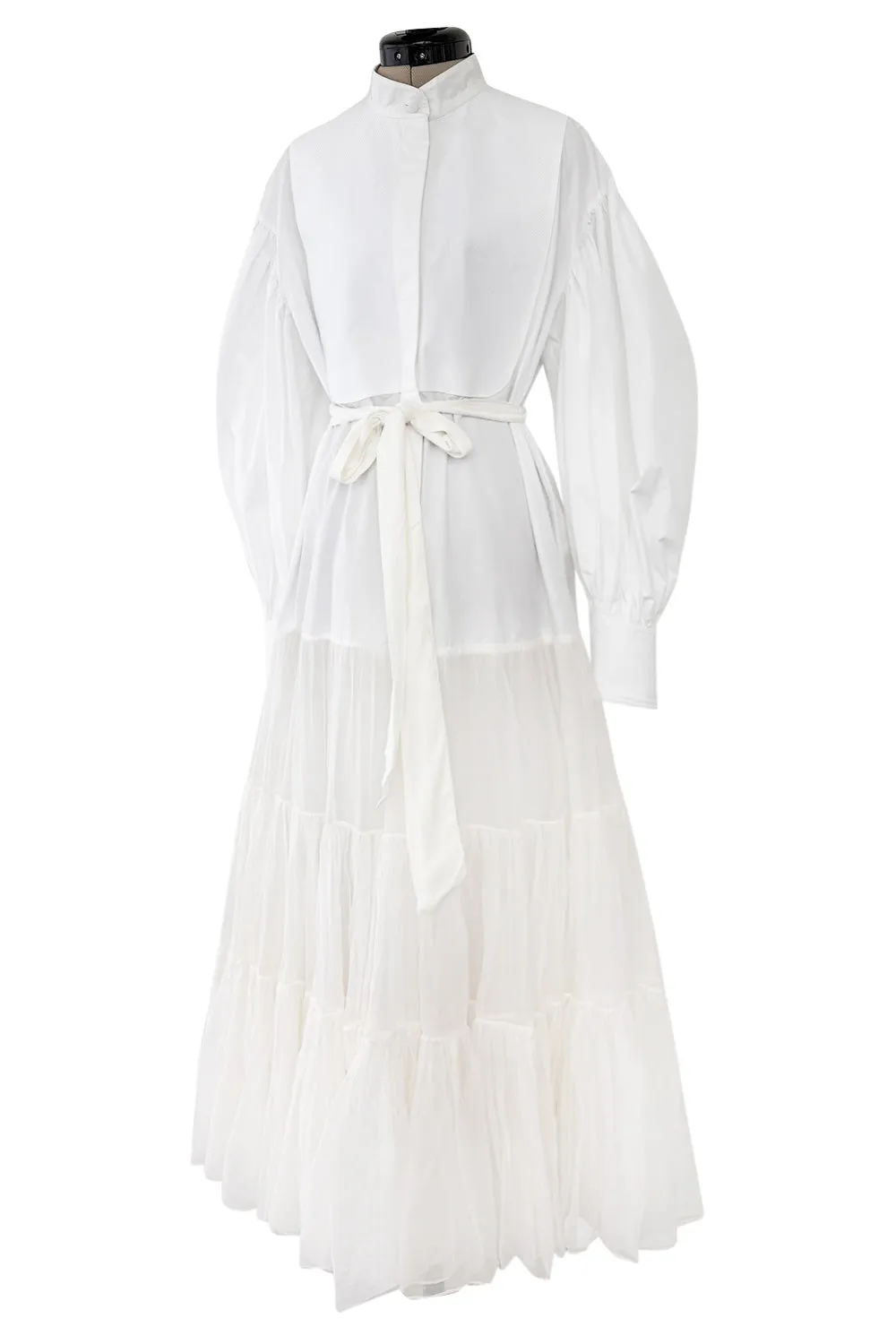 Spring 2020 Valentino by Pierpaolo Piccioli Runway White 'Le Blanc' Tuxedo Front Dress