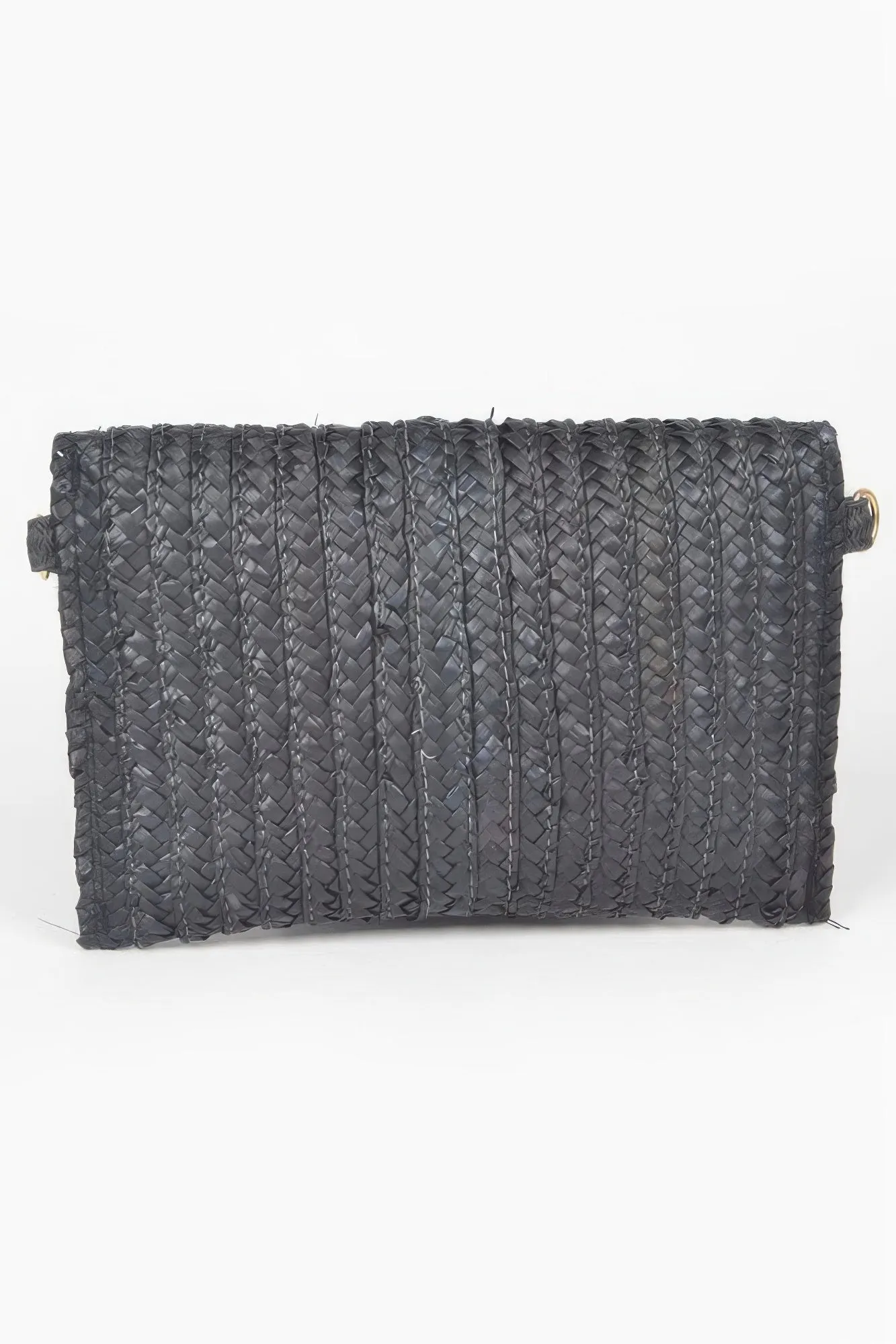 Straw Pom Pom Flap Bag