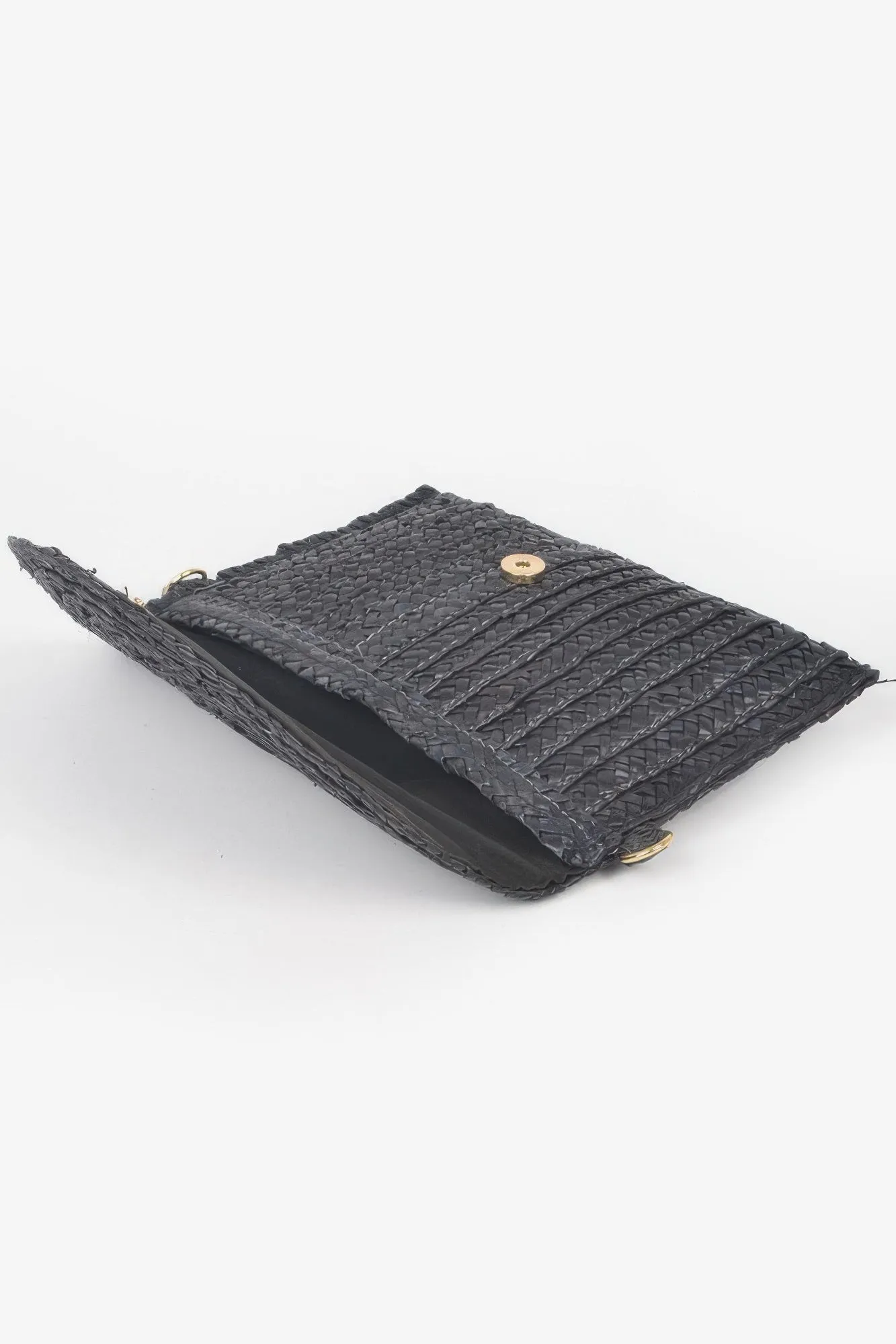 Straw Pom Pom Flap Bag
