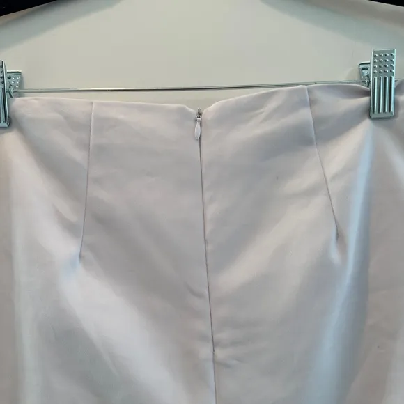 Superdown white pleated classic high waist skort semi-formal summer beach S