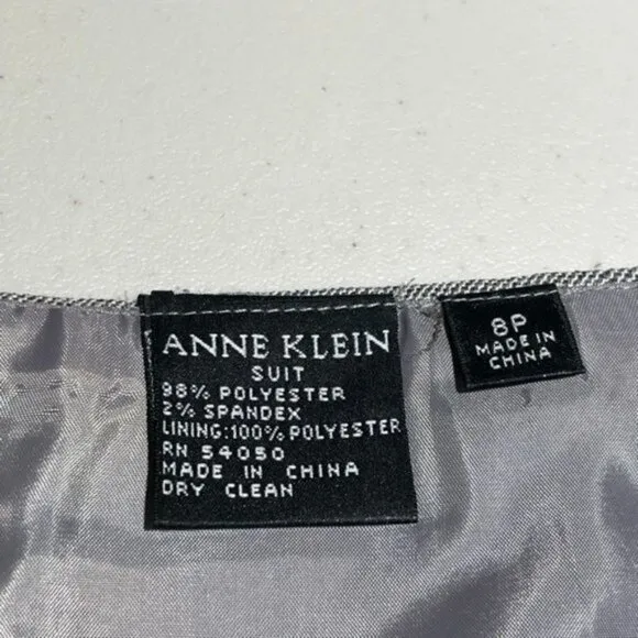 Vintage Anne Klein Womens Gray Pleated Skirt Suit Size 8P Office Ware