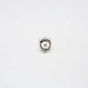 Vintage Pearl Rope Twist Statement Ring