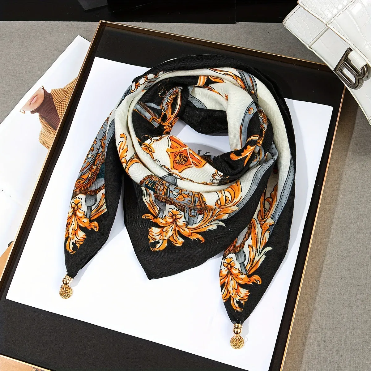 Vintage Print Magnetic Buckle Triangle Scarf – Elegant Lightweight Neck Scarf