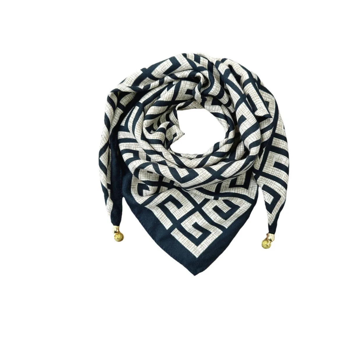 Vintage Print Magnetic Buckle Triangle Scarf – Elegant Lightweight Neck Scarf