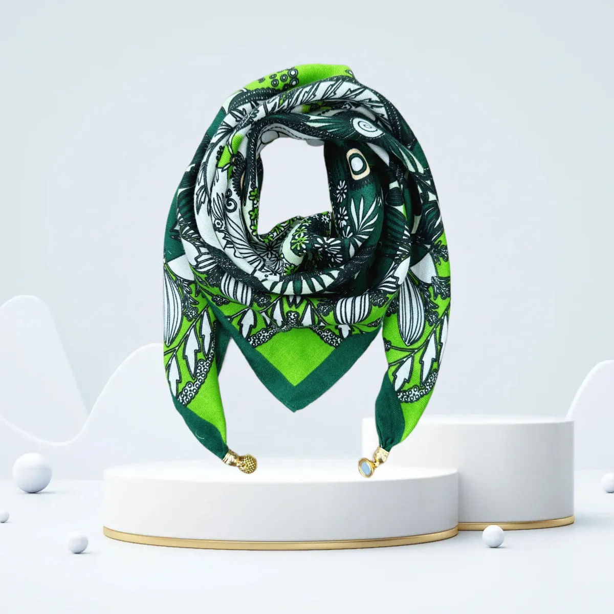 Vintage Print Magnetic Buckle Triangle Scarf – Elegant Lightweight Neck Scarf