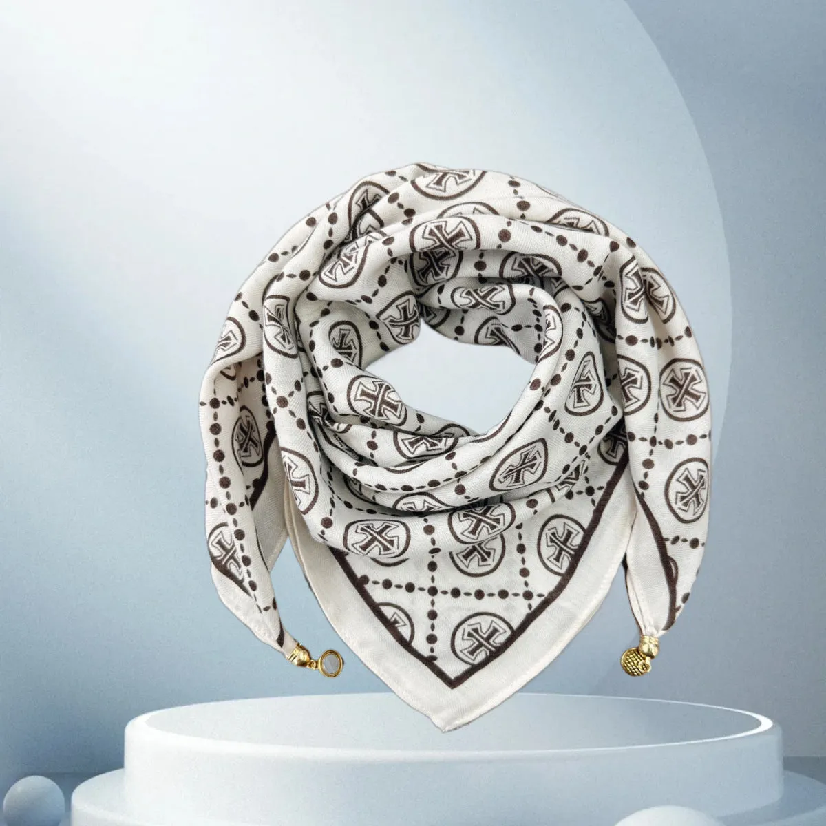 Vintage Print Magnetic Buckle Triangle Scarf – Elegant Lightweight Neck Scarf
